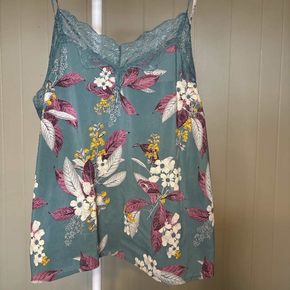 Floral Lace Trim Tank Top